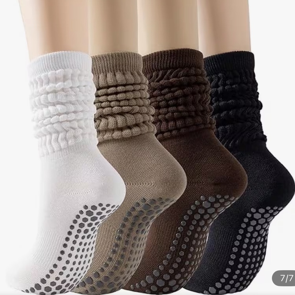 🖤slouchy Pilates grip socks‎ barre yoga neutral tones